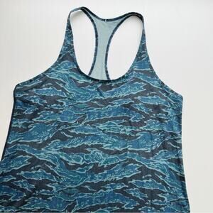 Lululemon Tech Mesh Singlet Tank Blue Camo